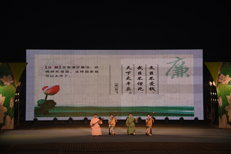 文艺汇演2.jpg