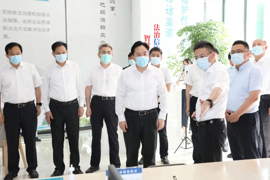 陈金虎赴常州经开区开展“四查一帮扶”走访