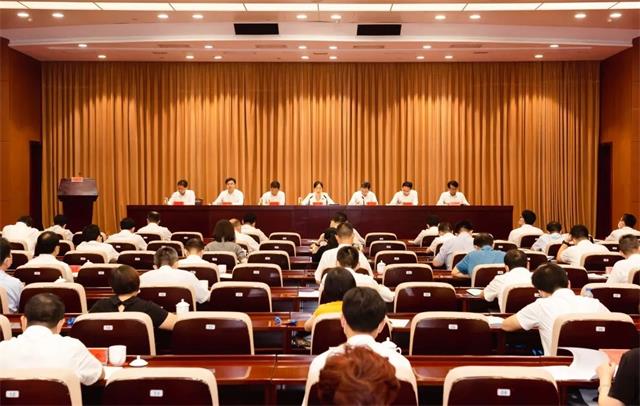 常州市政府召开全体（扩大）会议：坚定信心 迎难而上 狠抓落实 确保全年交